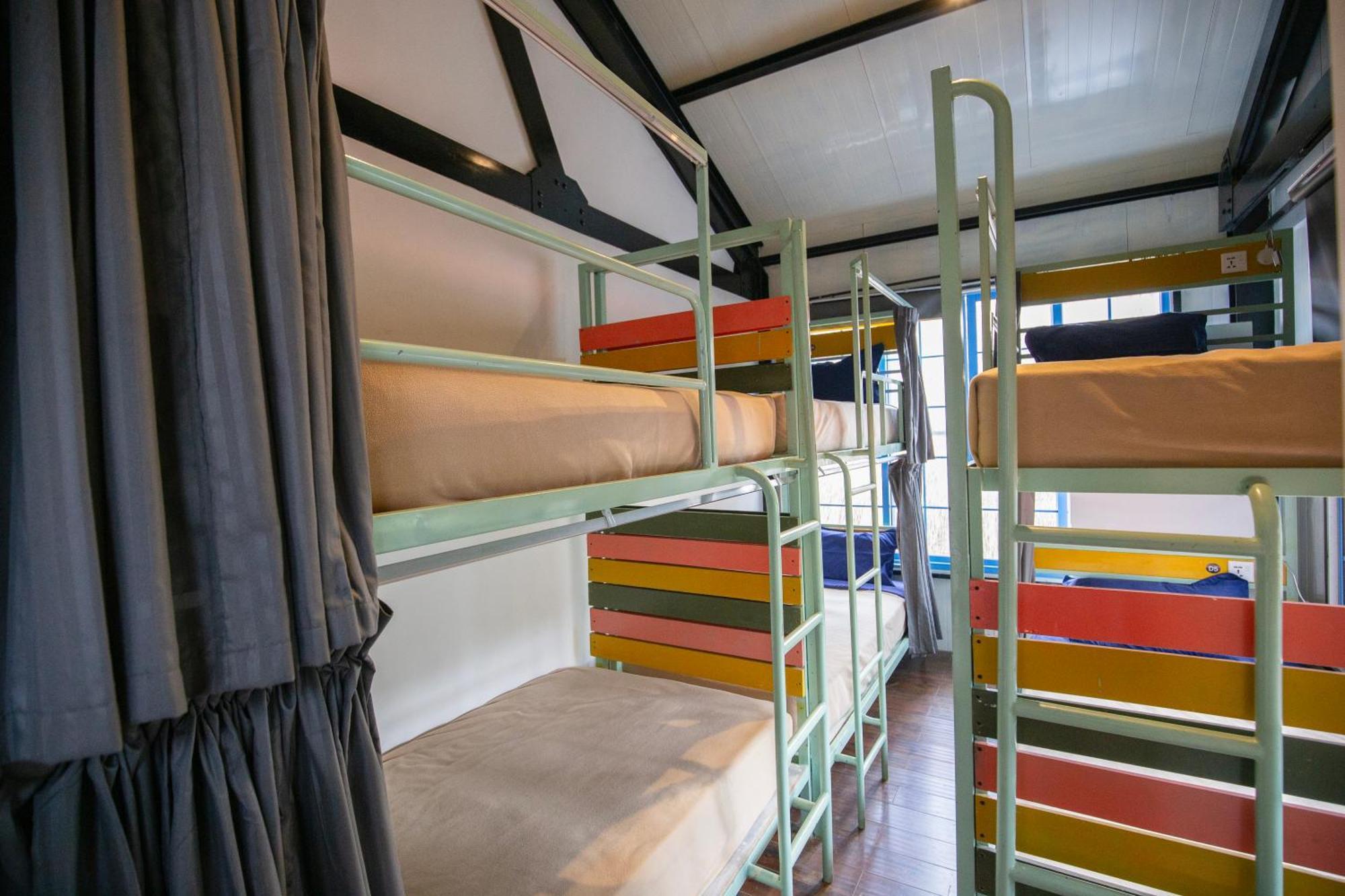 Hangover Hostels Ella Eksteriør bilde