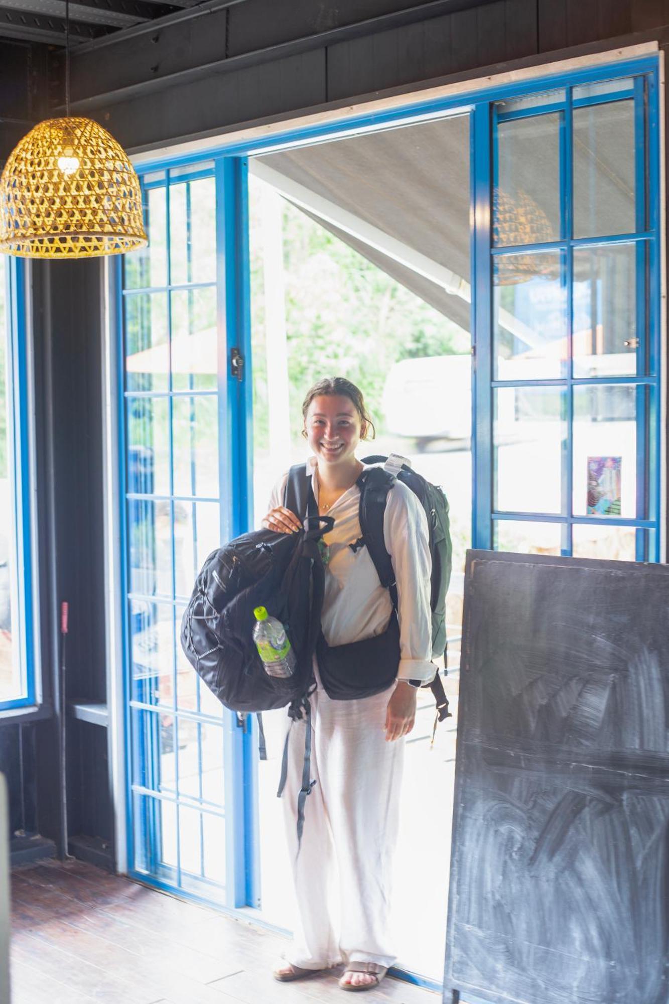 Hangover Hostels Ella Eksteriør bilde