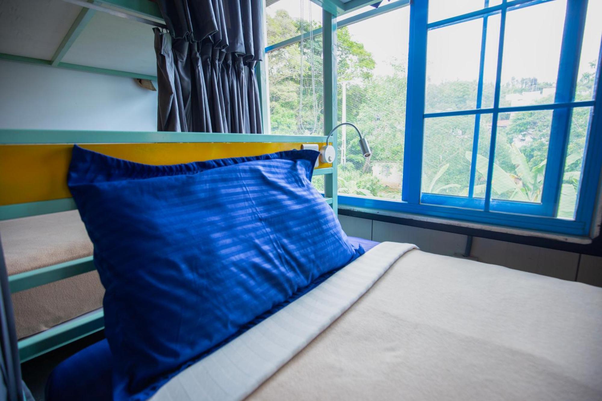 Hangover Hostels Ella Eksteriør bilde